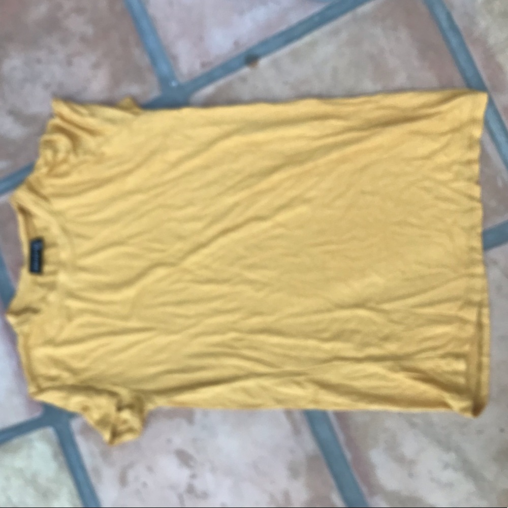 simple tee-shirt